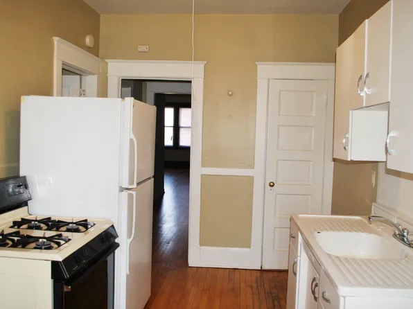 1372 Selby Avenue, 1372 Selby Ave APT 4, Saint Paul, MN 55104