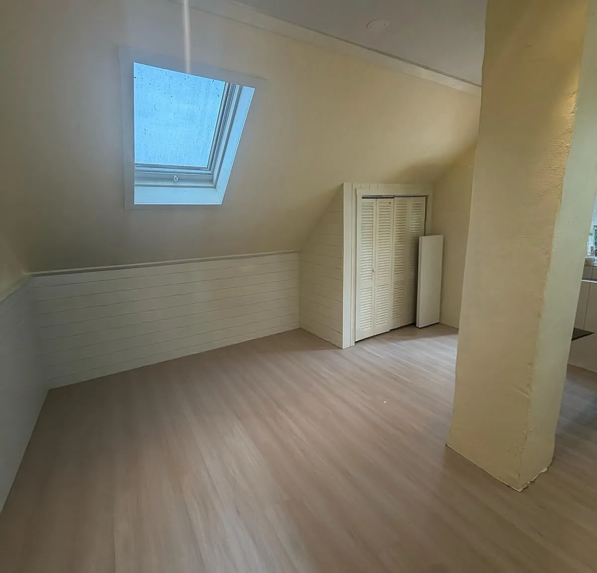 2 bed, 1.0 bath, 850 sqft, $2,500 — Photo 2