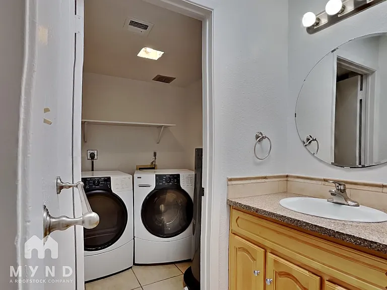 1864 E Kirkland Ln — Photo 19