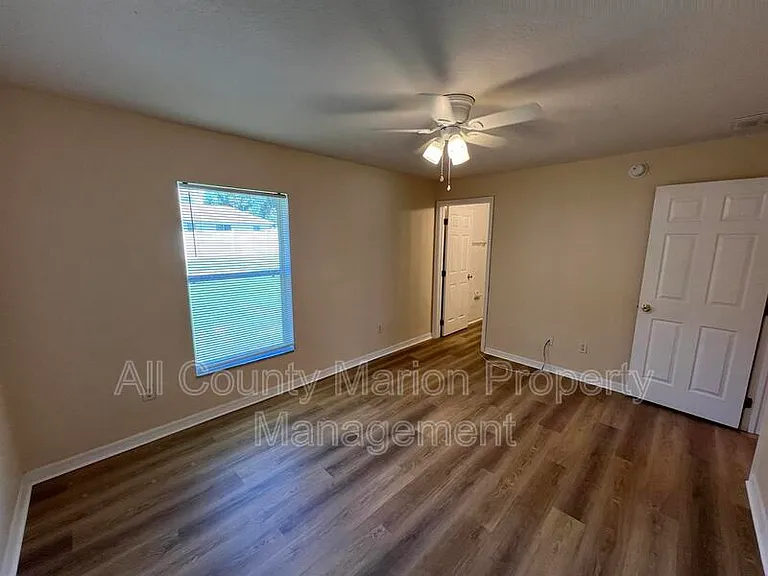 520 Marion Oaks Ln — Photo 7