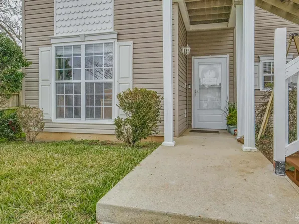 7101 Joy St APT E1, Pensacola, FL 32504