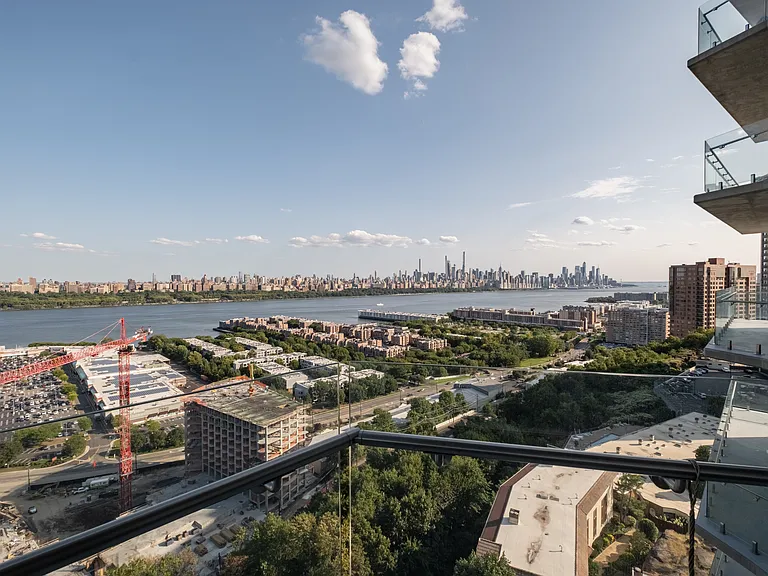 One Park Condos — Photo 56