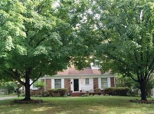 5424 Galway Dr, Charlotte, NC 28215