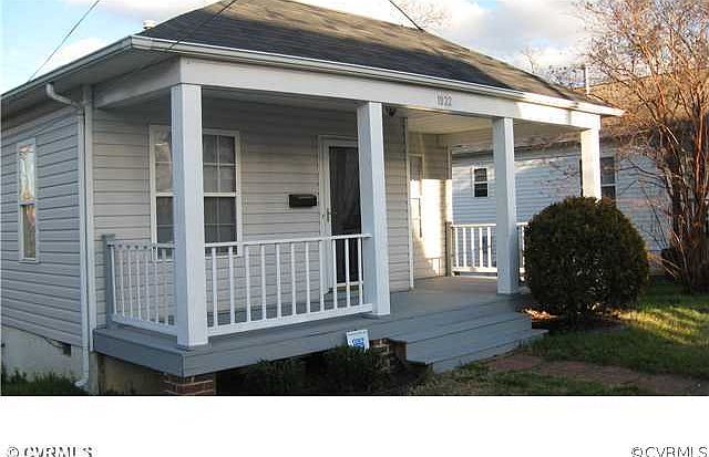 1st image of 1822 W Moore St