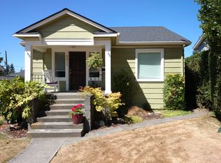 4417 46th Ave SW, Seattle, WA 98116