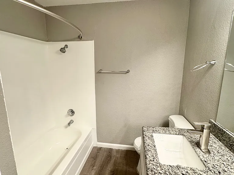 6441 Casada Way #5 — Photo 4