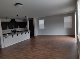 4230 SW Redfern Ave, Gresham, OR 97080