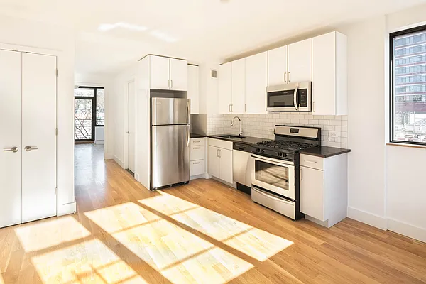 Rented by Pielet Brothers Management LLC | media 12