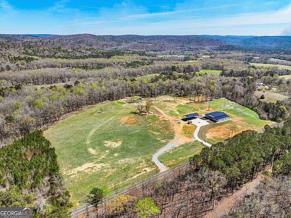 4th image of 3873 Cove Rd