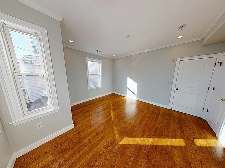 27 Chestnut Ave #1 — Photo 21