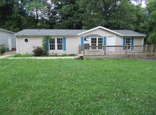 4666 Pottershop Rd, Centerville, IN 47330