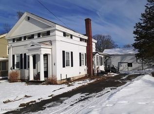 12 Albany Rd, West Stockbridge, MA 01266