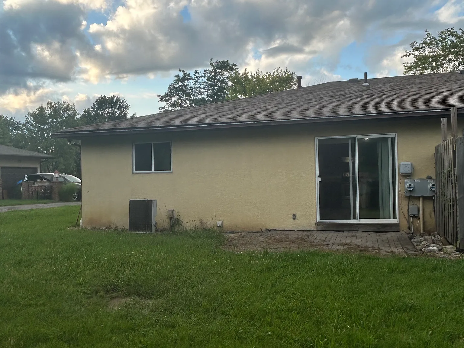 2 bed, 1056 sqft, $1,500 — Photo 3