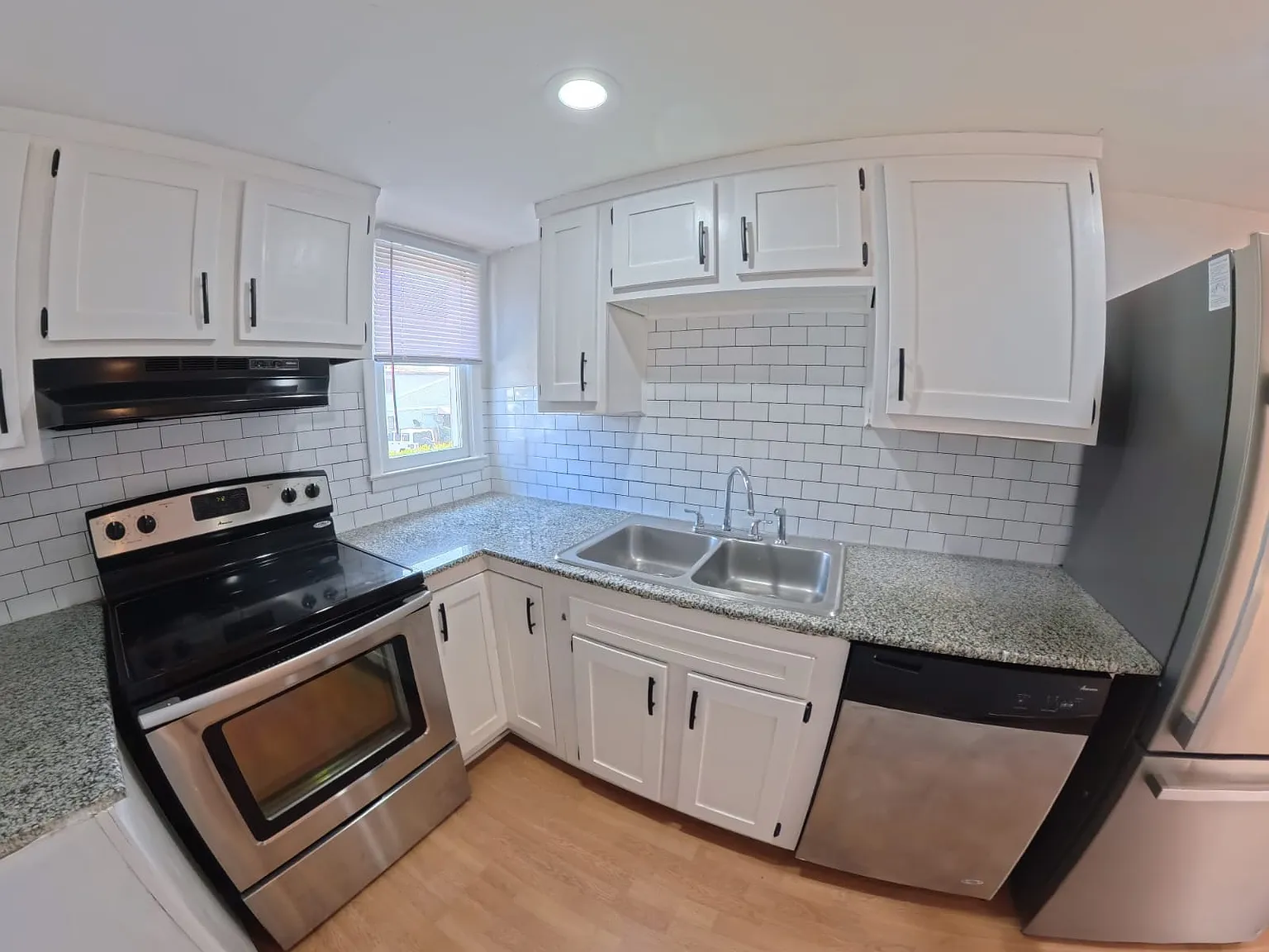 3706 E North St — Photo 3