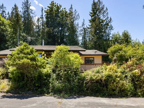 735 Freshwater Park, Port Angeles, WA 98363