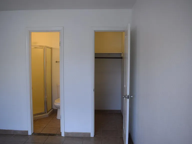 1130 E Butler Dr #B2 — Photo 7