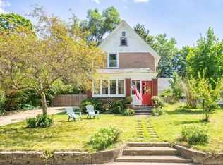 311 S Lagrave St, Paw Paw, MI 49079