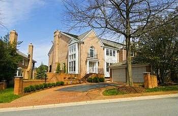 1st image of 9467 Turnberry Dr