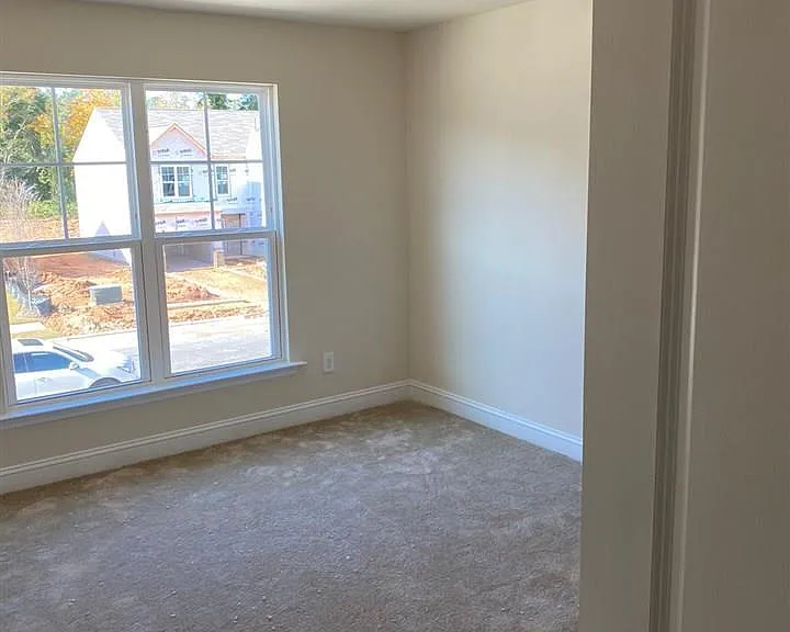 260 White Oak Ridge Dr — Photo 8