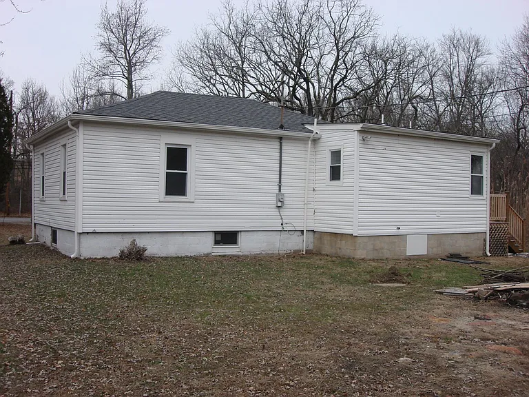 277 Route 130 — Photo 2