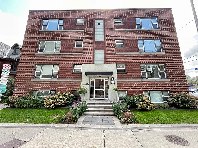 340 Cooper St #33 — Photo 1
