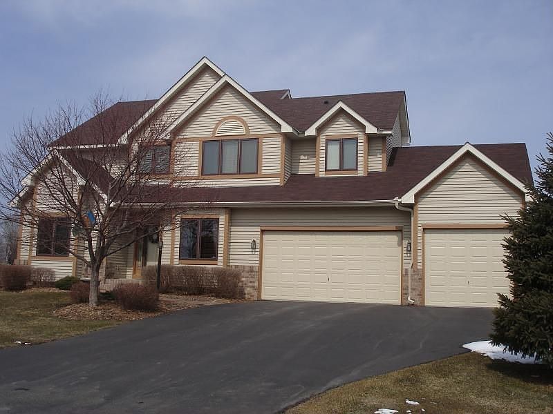 2nd image of 3960 Arlington Dr
