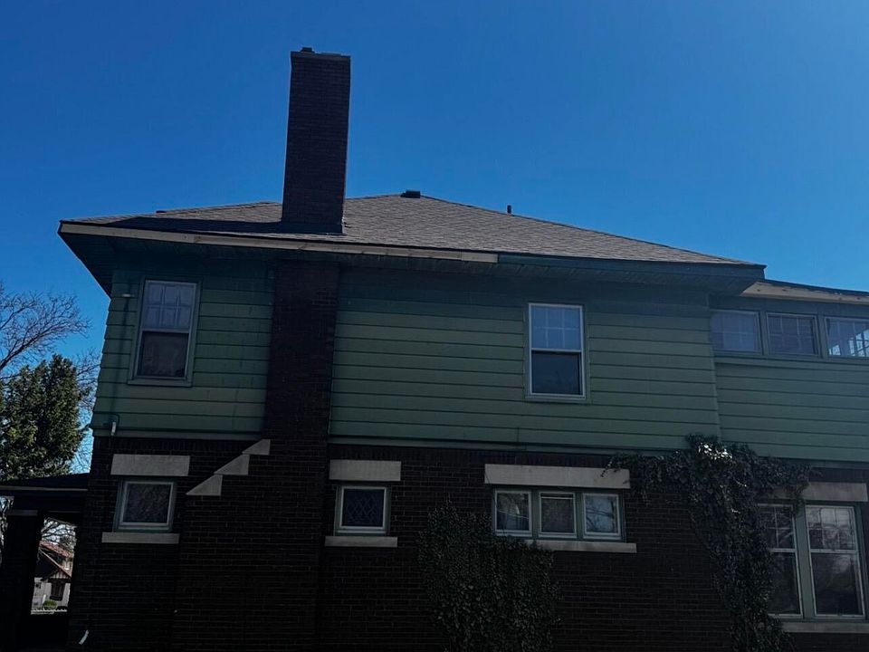 2nd image of 133 Monterey St