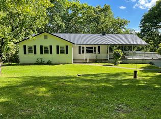 159 Hershey Rd, Franklin, PA 16323