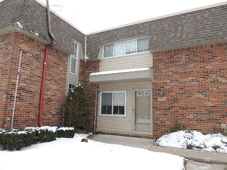 1st image of 545 Longshore Dr