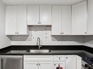 352 Vale St APT 1, Fall River, MA 02724