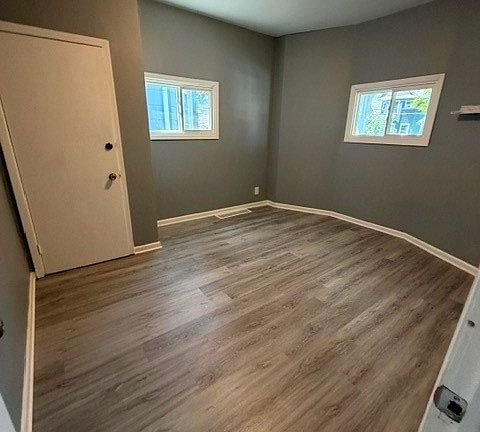 4th image of 101 Aldrich Pl
