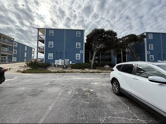 4th image of 2250 New River Inlet Rd
