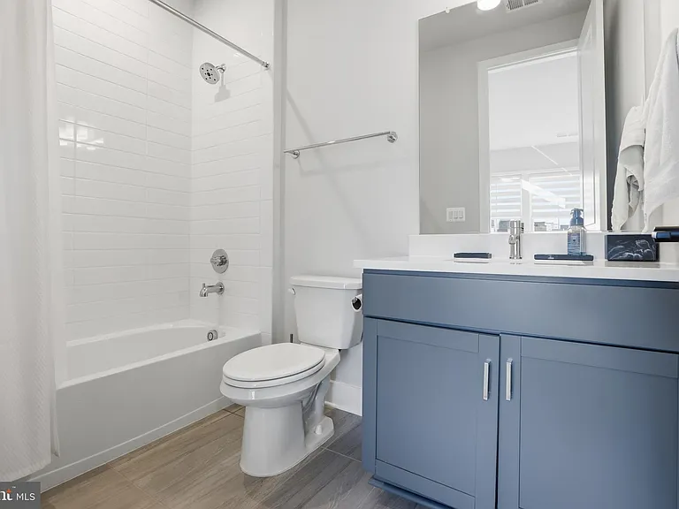 9725 Lantana Way — Photo 31