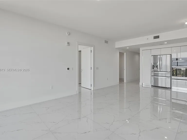 1170 E Hallandale Bch #904 — Photo 7