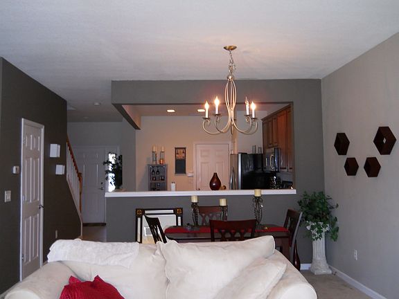 3rd image of 4107 Crownwood Dr