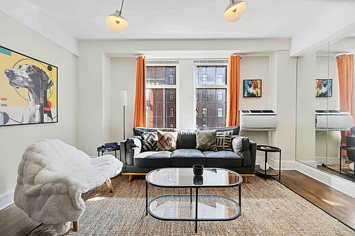 410 W 24th St #12-I Photo 1