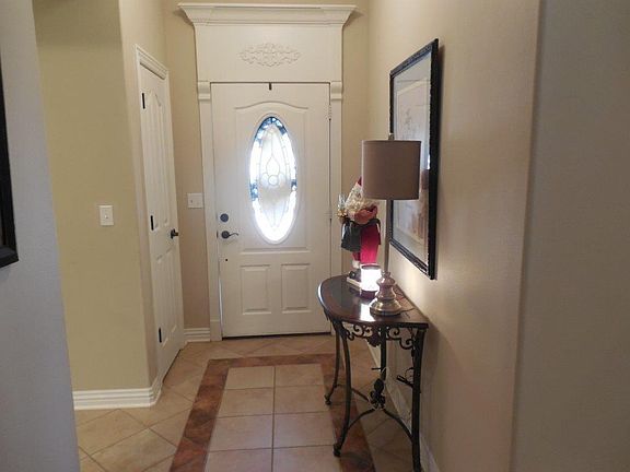 2nd image of 1305 Homestead Ln