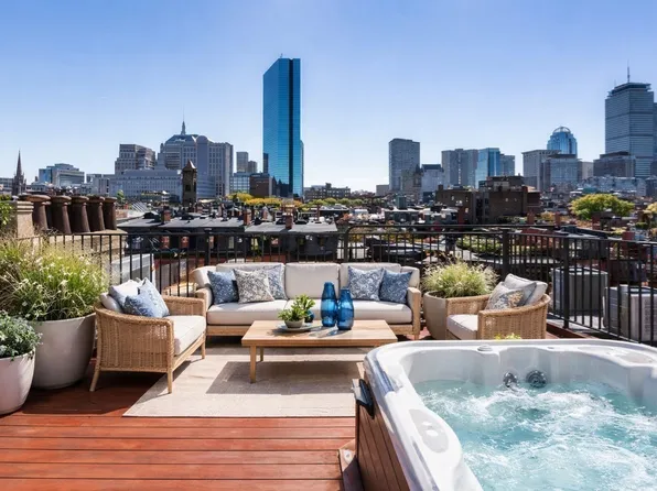 214 Beacon St APT 3, Boston, MA 02116