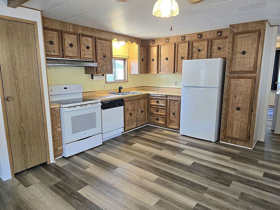 1st image of 1475 Green Acres Rd Space 47