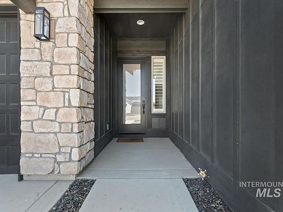 3rd image of 5127 W Canaston St
