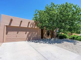 5197 Cats Eye Rd, Las Cruces, NM 88012