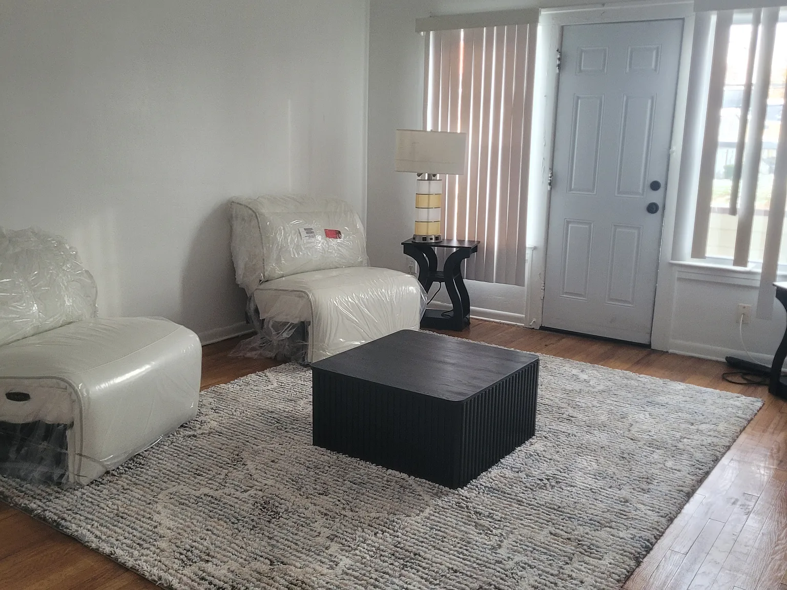 2 bed, 1080 sqft, $800 — Photo 1
