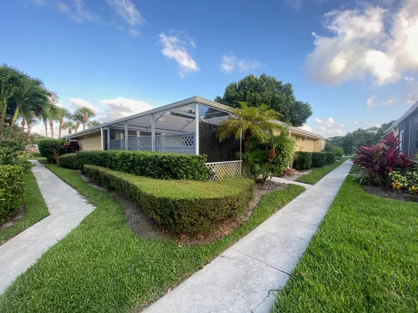 3301 Lakemont Court #A, Palm Beach Gardens, FL 33403