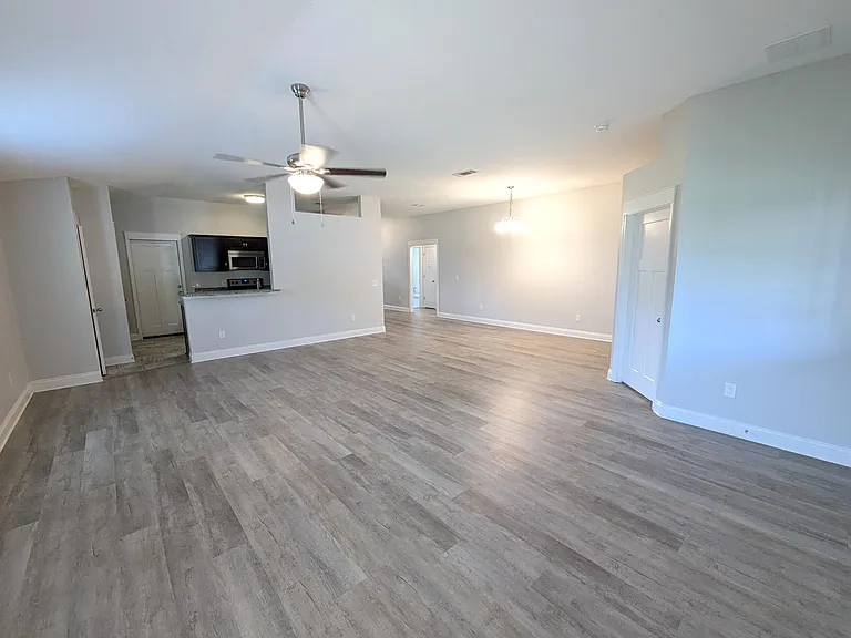 1651 Ponderosa Dr — Photo 8
