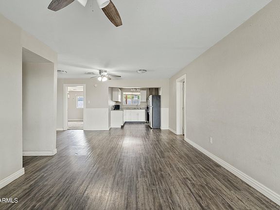 2nd image of 2812 W HEATHERBRAE Drive