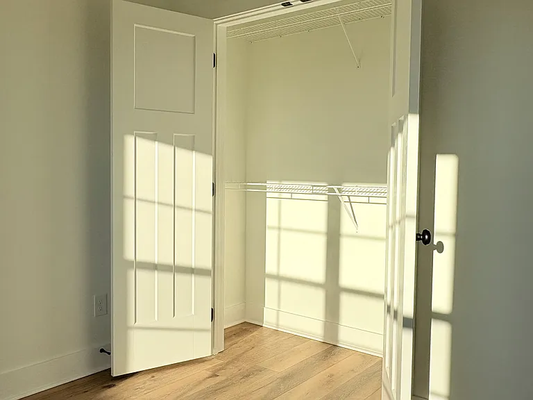 5380 Freesia Ln — Photo 10