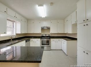 117 Seidel St, Marion, TX 78124