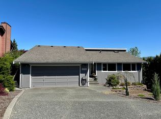 2710 Lakeridge Ln, Bellingham, WA 98226