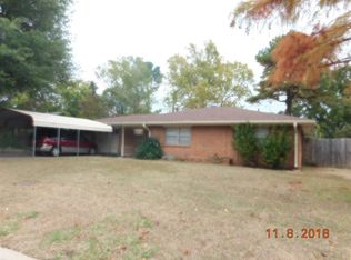 2207 Redbud Ave, Duncan, OK 73533