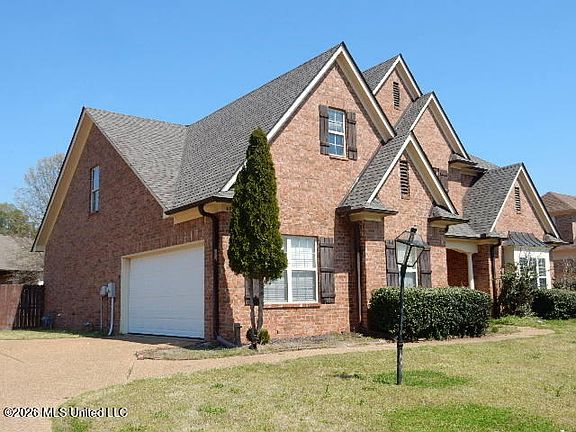 3rd image of 4860 Wedgewood Dr